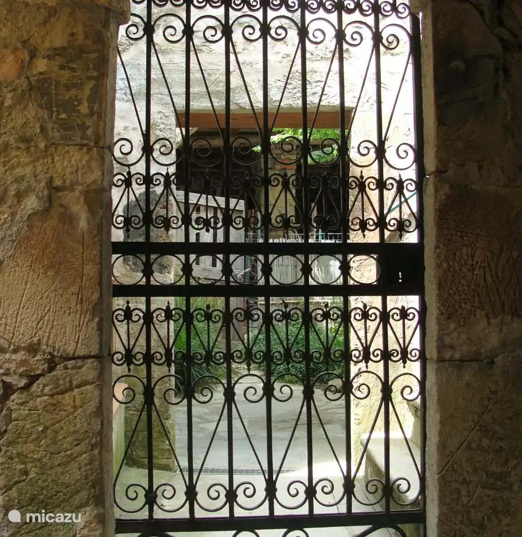 Tor zum kleinen Innenhof/Innenhof