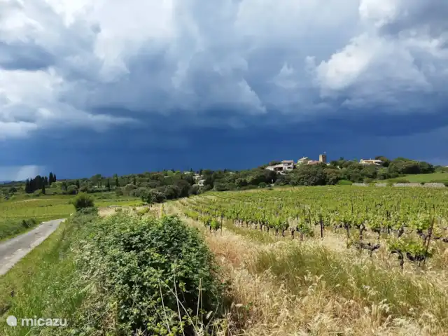 Acheter une villa | France, Hérault, Assignan - Villa moderne avec potentiel locatif