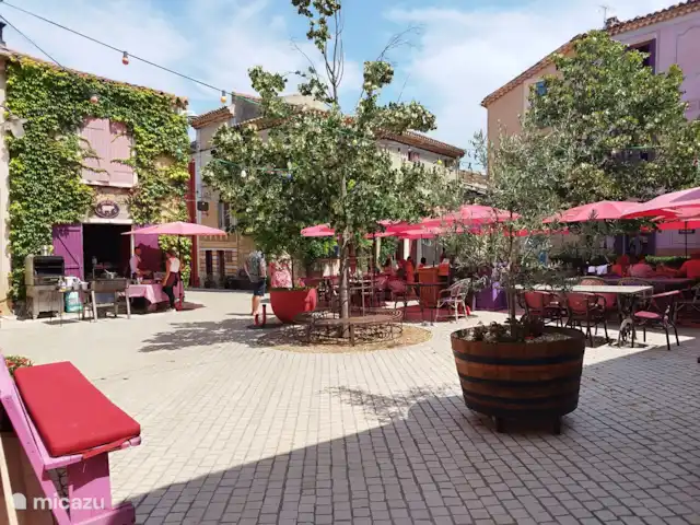 Acheter une villa | France, Hérault, Assignan - Villa moderne avec potentiel locatif