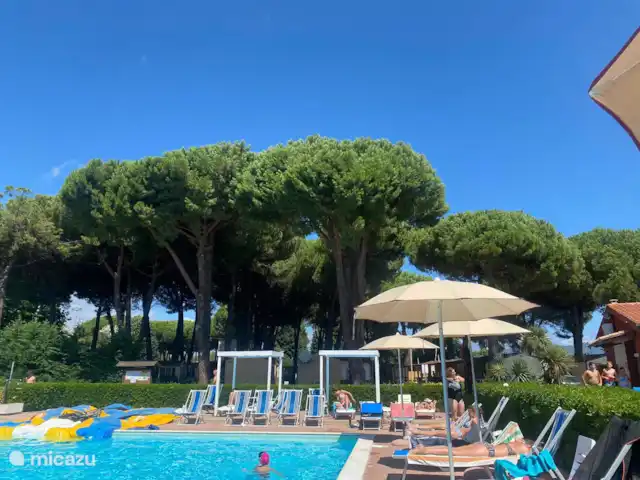 Acheter une mobil-home | Italie, Ligurie, Ameglia - A vendre 2 chalets à louer Italie