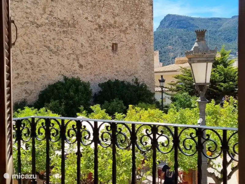 Comprar una alojamiento y desayuno en España, Costa Blanca, Calpe – Alquiler de habitaciones y gastronomía CALPE Comprar una alojamiento y desayuno en España, Costa Blanca, Calpe – Alquiler de habitaciones y gastronomía CALPE