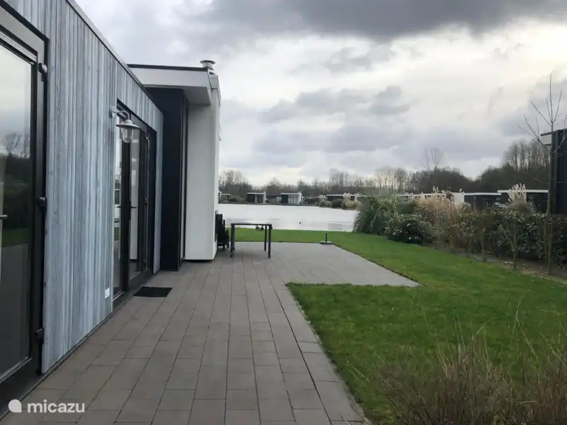 Comprar una chalet en Países Bajos, Holanda del Norte, Halfweg – Chalet en Europark Spaarnwoude  Comprar una chalet en Países Bajos, Holanda del Norte, Halfweg – Chalet en Europark Spaarnwoude
