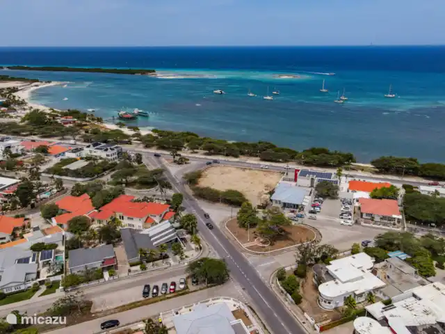 Adriaan Lacle Boulevard 1 kopen in Aruba, Oranjestad, Oranjestad - geschakelde woning