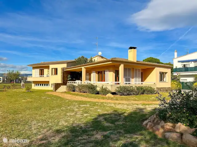 Acheter une villa | Espagne, Costa Brava, Sant Antoni de Calonge - Grande Villa indépendante   Acheter une villa | Espagne, Costa Brava, Sant Antoni de Calonge - Grande Villa indépendante