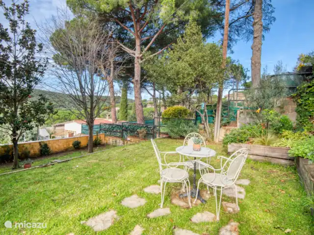 Acheter une maison mitoyenne | Espagne, Costa Brava, Platja d'Aro - Maison d’angle avec jardin privé et piscine