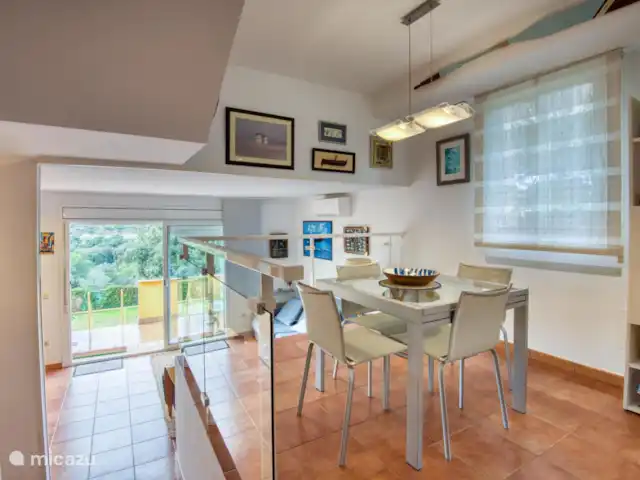 Acheter une maison mitoyenne | Espagne, Costa Brava, Platja d'Aro - Maison d’angle avec jardin privé et piscine