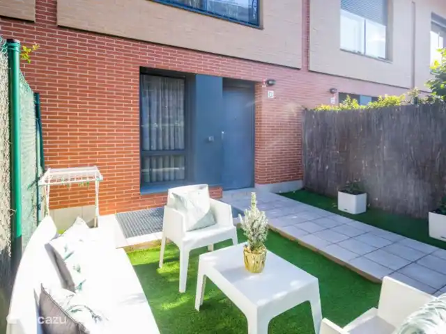 Comprar una chalet en España, Costa Brava, Platja d'Aro - Casa adosada, 3 plantas