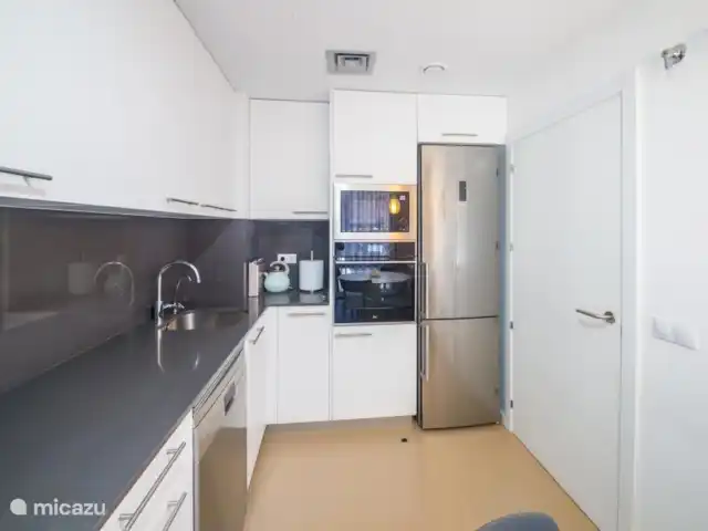 Comprar una chalet en España, Costa Brava, Platja d'Aro - Casa adosada, 3 plantas