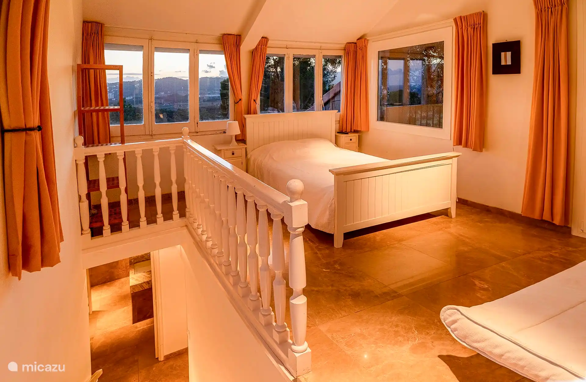 Estudio en 3ª planta con balcón y preciosas vistas