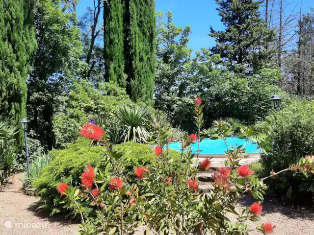 Acheter une maison de vacances | France, Hérault, La Tour-sur-Orb - « Les Dix Étoiles » dans La Tour sur Orb Fier du jardin.