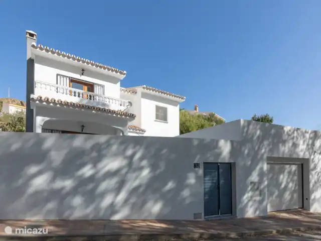 Acheter une villa | Espagne, Andalousie, Álora - Villa élégante de qualité, piscine.