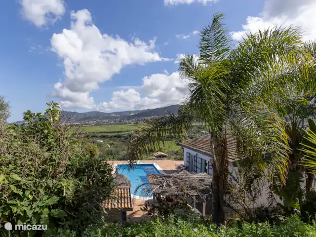 bed & breakfast kopen in Spanje, Andalusië, Alhaurín de la Torre – Vakantiepark nabij Malaga.