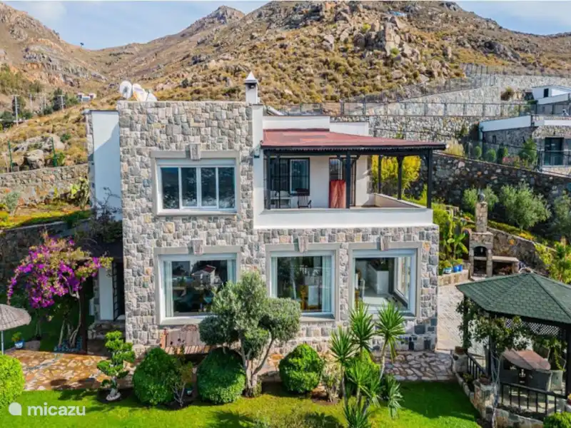 villa kopen in Turkije, Egeïsche Zee, Gumusluk –  Villa met uniek zeezicht villa kopen in Turkije, Egeïsche Zee, Gumusluk –  Villa met uniek zeezicht