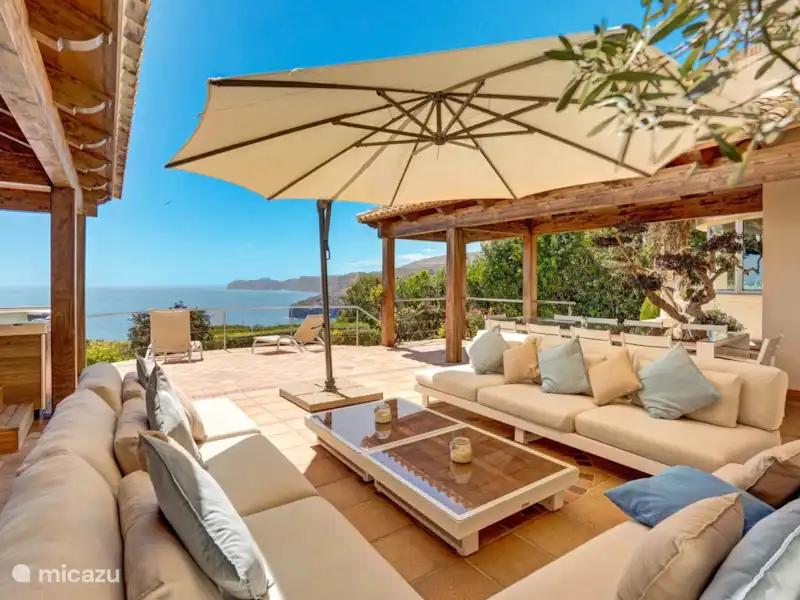 Acheter une location de vacances Espagne, Costa Blanca, Jávea – villa Villa de luxe en bord de mer à Jávea Acheter une location de vacances Espagne, Costa Blanca, Jávea – villa Villa de luxe en bord de mer à Jávea