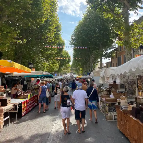 Laat je verrassen door de Provençaalse markten 