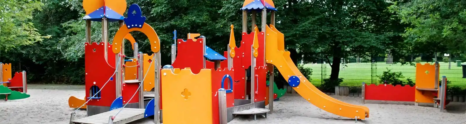 spielplatz fur kinder ferienhaus thailand, spielplatz ferienwohnungen. sie können diese häuser mieten! | micazu, Design ideen