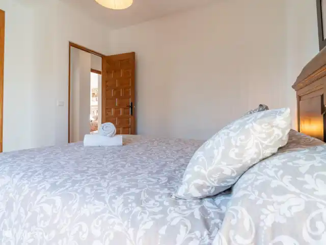 Villa El Botin | Espagne, Costa del Sol, Comares - villa L’une des chambres doubles à l’étage avec placard