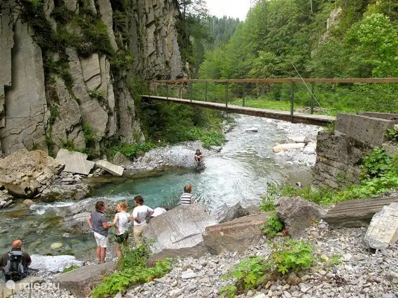 Nahe Hermagor ist Garnitzenklamm.
In Kärnten mehrere Klammen, wenn Sie in Österreich sind, sollten Sie auf jeden Fall besuchen gehen.
