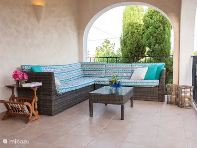 Casa Pino huren in Spanje, Costa Blanca, Alfáz del Pi - villa Uit de zon op het terras