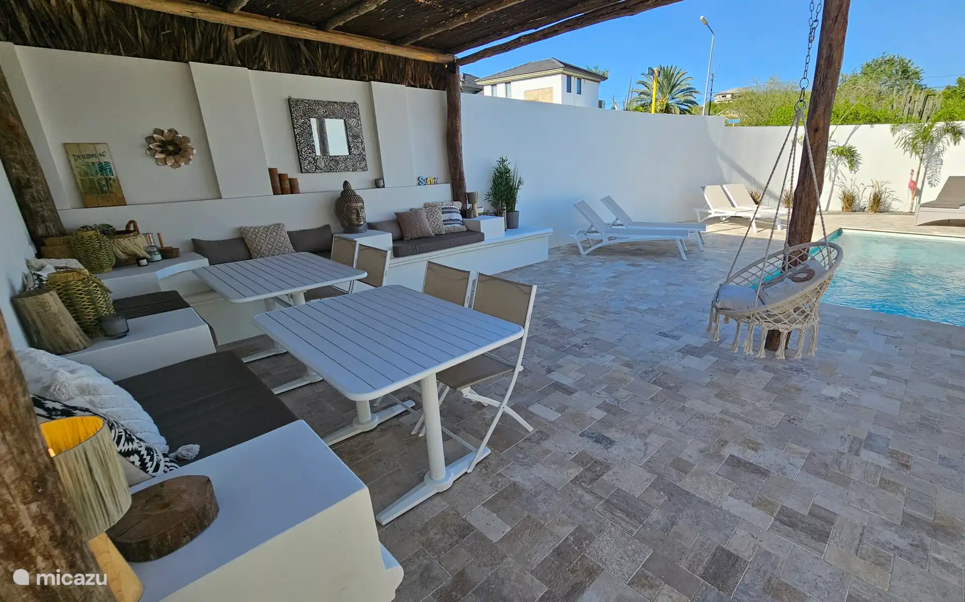 Súper romántico para alojarse en el canopy al estilo ibicenco