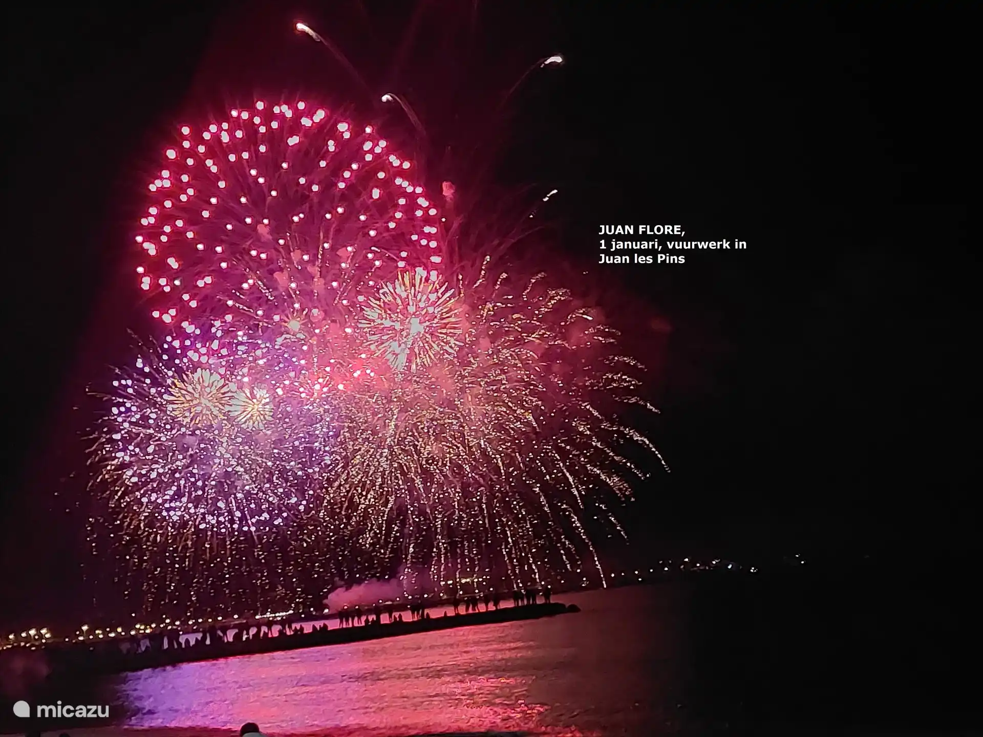 Op 1 januari om 18.00 altijd vuurwerk in Juan les Pins.