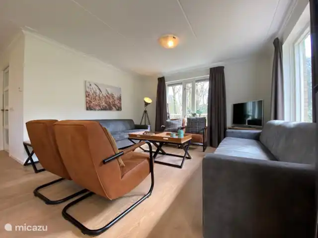 Maison familiale Veluwe (également en fauteuil roulant) | Pays-Bas, Gueldre, Garderen - bungalow Salon BG