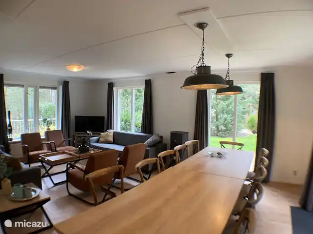 Maison familiale Veluwe (également en fauteuil roulant) | Pays-Bas, Gueldre, Garderen - bungalow Table à manger