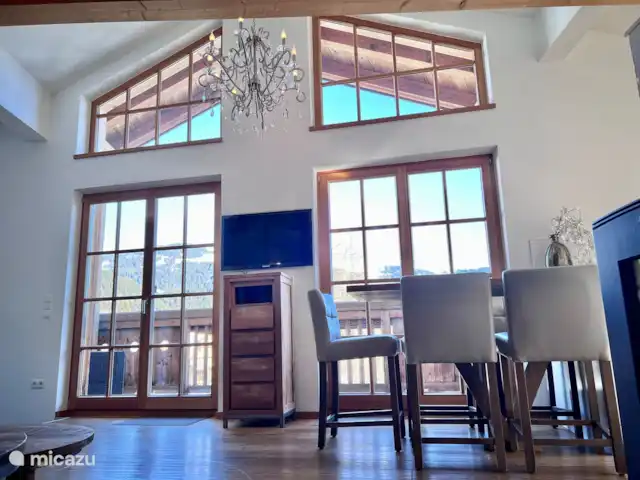 Penthouse JenSen SKI IN / SKI OUT huren in Oostenrijk, Salzburgerland, Mittersill - penthouse De hoge ramen laten het mooie Alpen licht volop binnenstromen