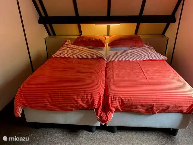 Oberón en Países Bajos, Limburgo, Herkenbosch - bungaló Dormitorio 1 en planta alta