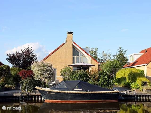 Holiday home in Netherlands, Friesland – bungalow Holiday Rental Markant