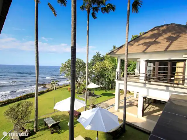 Bali Villa Dunia Seni huren in Indonesië, Bali, Bukti - villa Uitzicht vanaf het balkon van een van de slaapkamers boven.