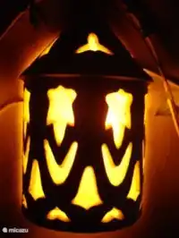 1 de las lámparas de exterior