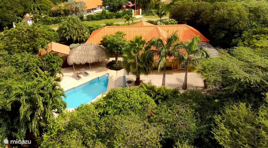Villa huren in Julianadorp, CuracaoMidden? Villa Julianadorp Micazu