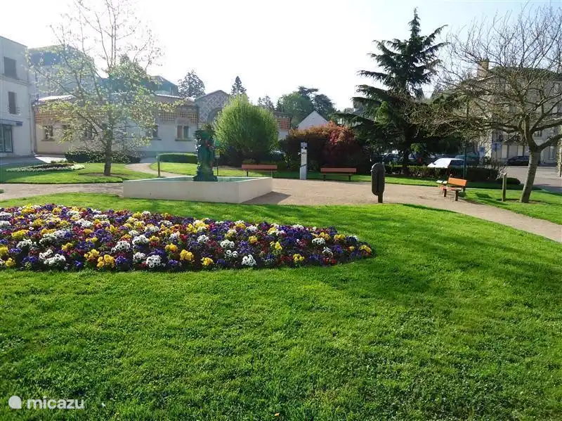 Park at the Thermen at the beginning of the street