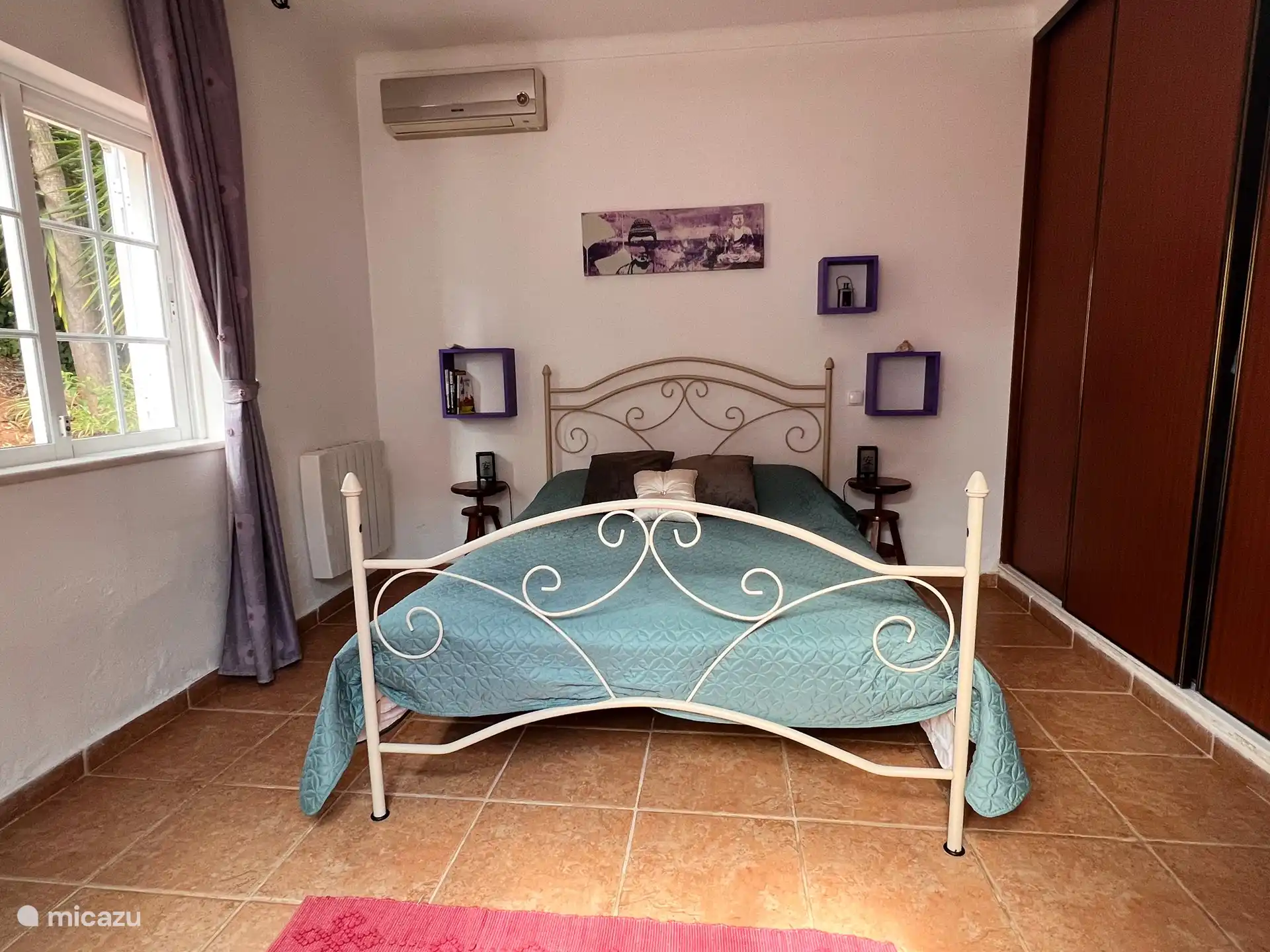 Bedroom 2 including air conditioning
1x double bed