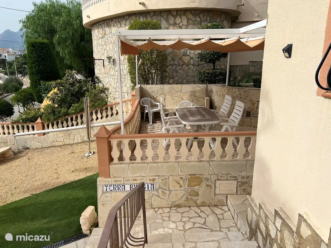 Terrace Terra Burgia