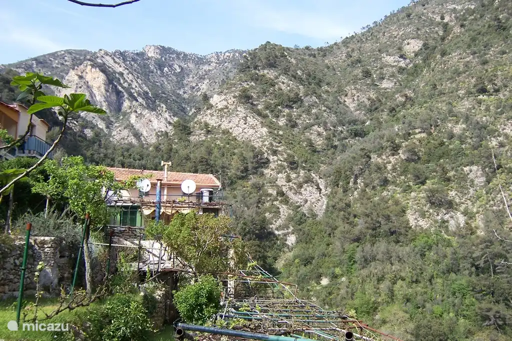 Noceire in Italien, Ligurien, Airole - ferienhaus