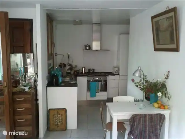 Noceire en Italia, Liguria, Airole - casa vacacional La cocina