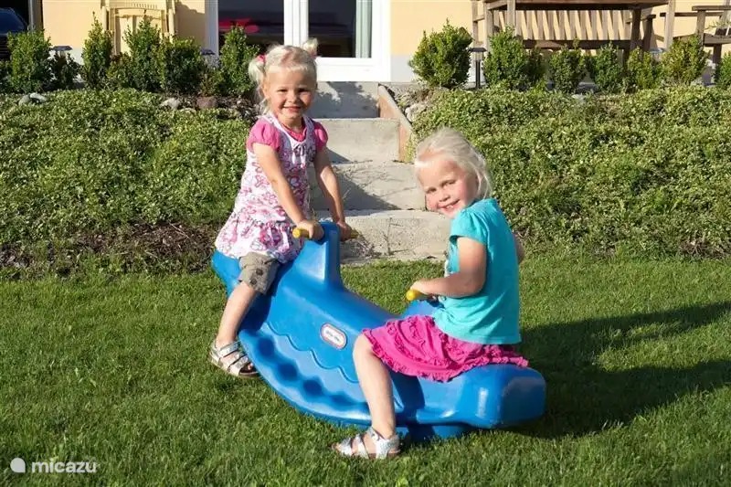 Outdoor-Spielzeug zur verfügung 