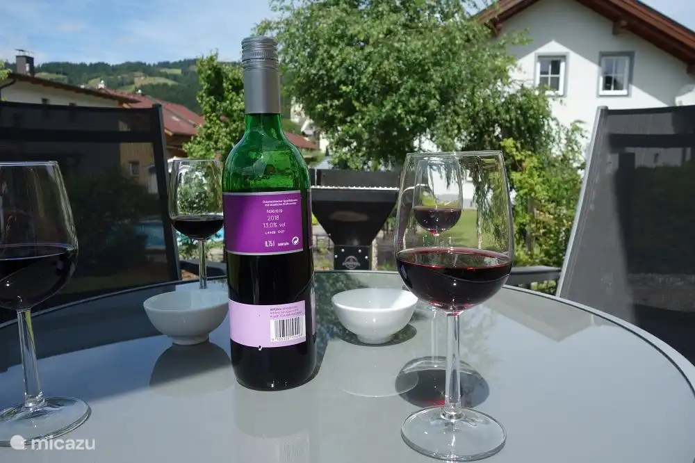 schön draußen sitzen