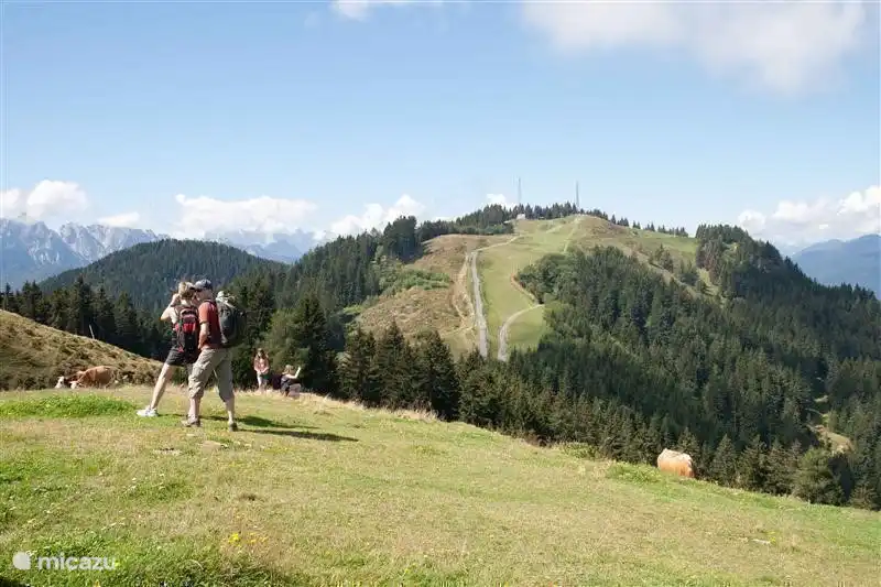 Am Grossglockner finden mehrere Aussichtspunkte es leicht zu nehmen, um sich umzusehen.