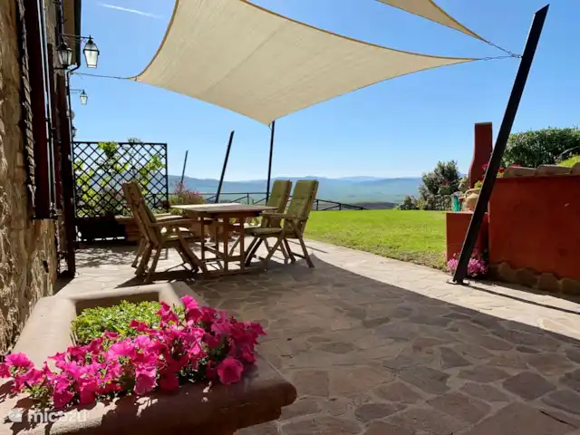 Location de Vacances Italie, Toscane, Montecatini Val Di Cecina, appartement - Appartement Cervo Appartement terrasse Bosco