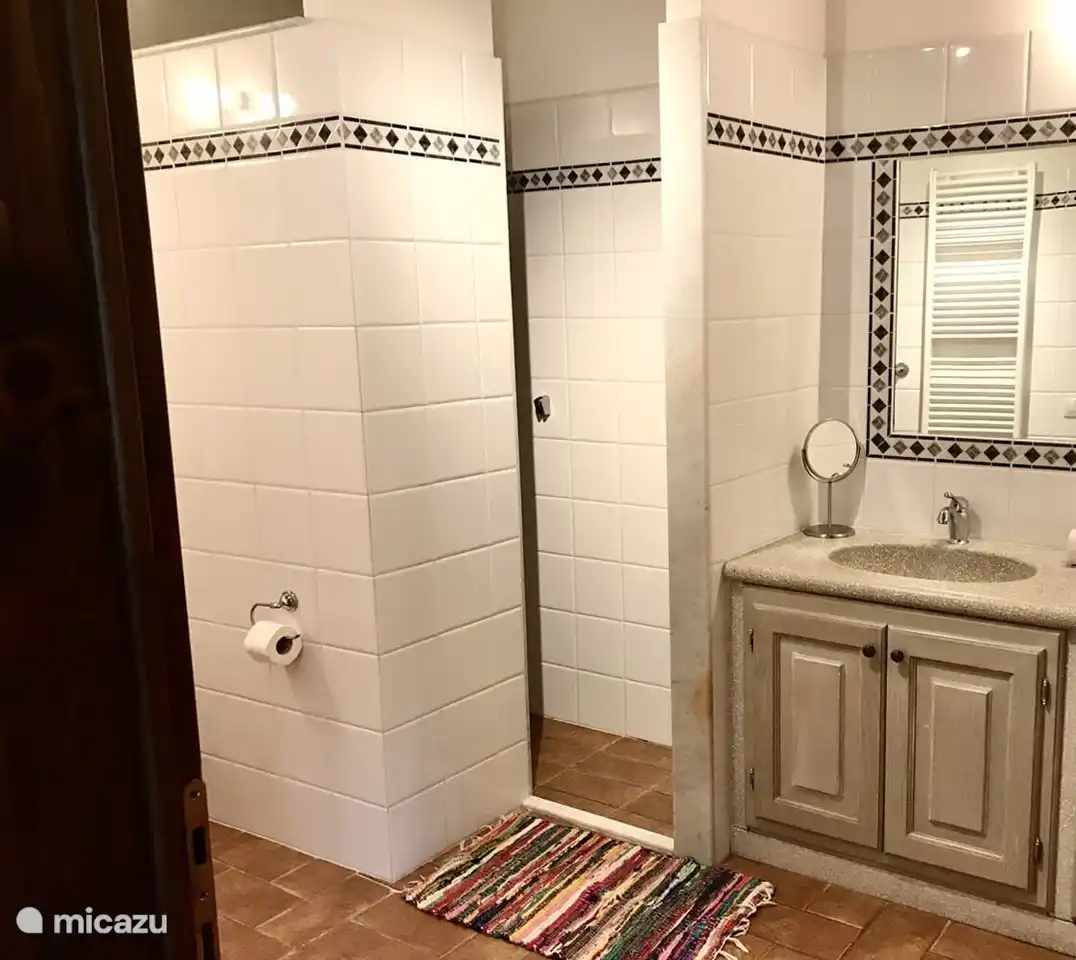 Parte del baño Cervo