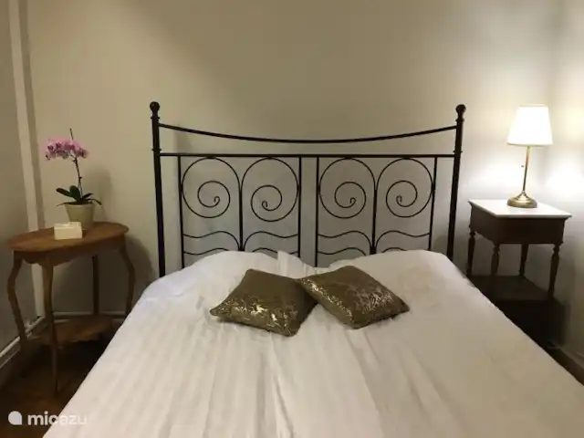 Château villa Santa Maria in Spa | Belgique, Ardennes, Spa - manoir / château Chambre 8 avec lit 1 x 2 et armoire.