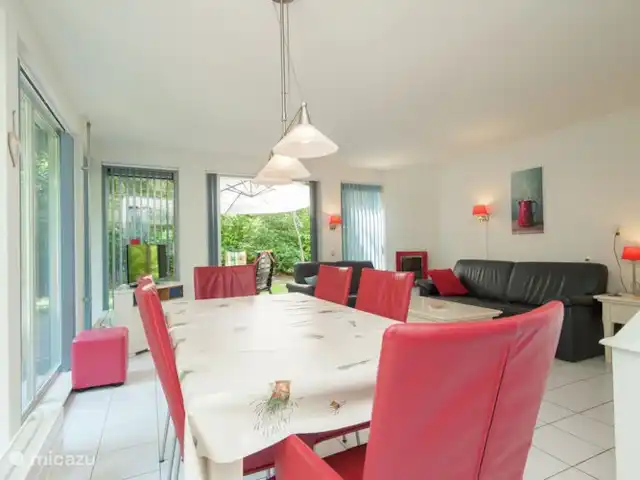 Le suricate | Pays-Bas, Frise, Oudemirdum - maison de vacances La table du dîner