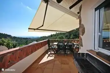 The balcony is ideal and gives you a magnificent view over the surroundings.