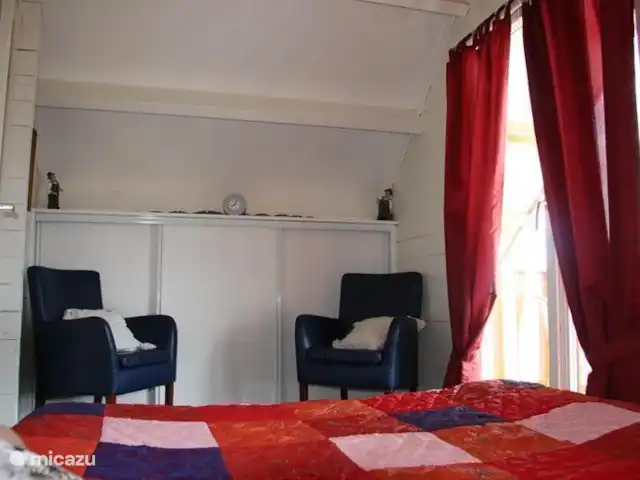 Location de Vacances Belgique, Limbourg, Maaseik, chalet - Vive la vie Chambre avec vue sur le matelas en filet taille 160x200