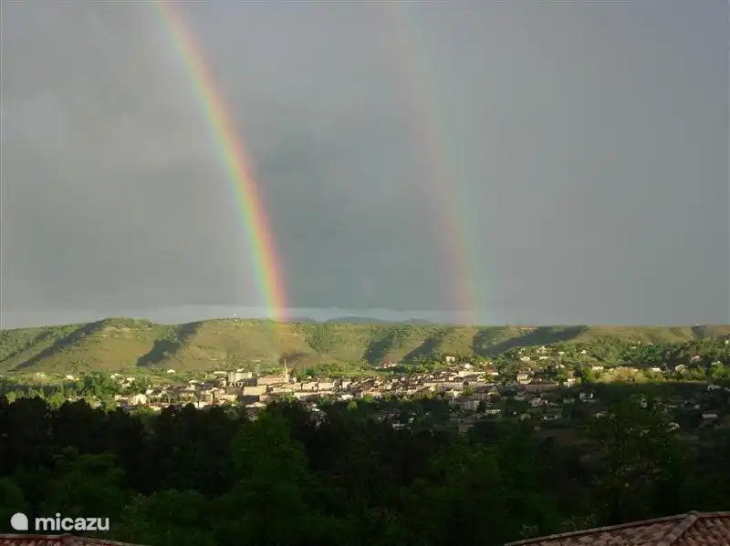 L'arc-en-ciel sur Joyeuse