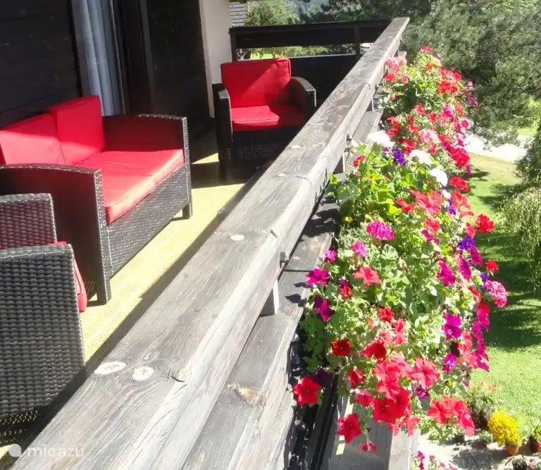 Der großzügige Balkon