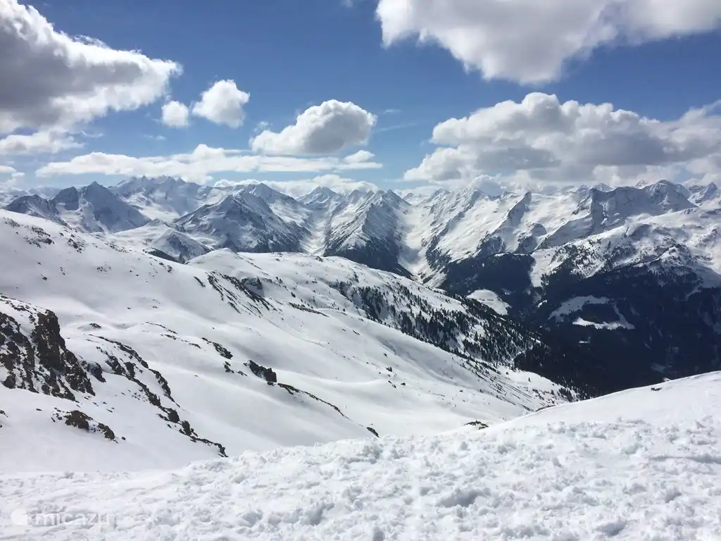 Zell am Ziller, april